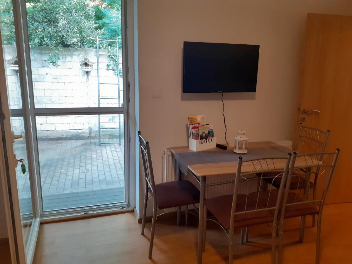 Apartman Laumar 2 Bzenec Dış mekan fotoğraf